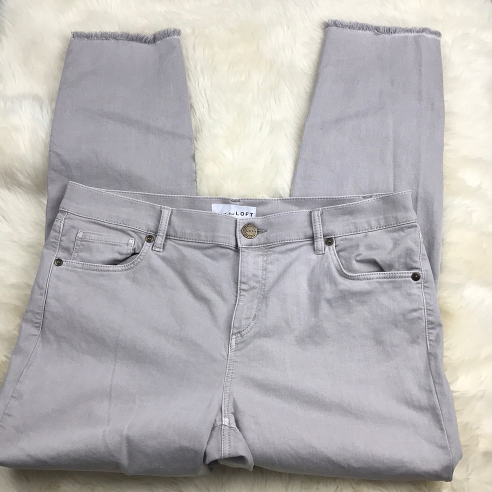 LOFT Skinny Jeans in Light Gray